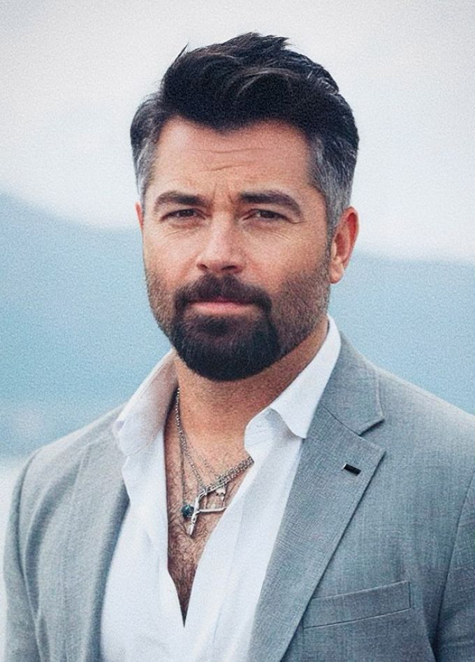 Алексей Чумаков