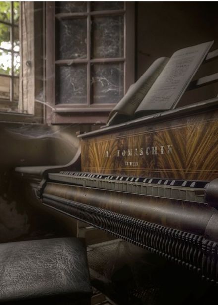 Simple Music Ensemble. Эрик Сати