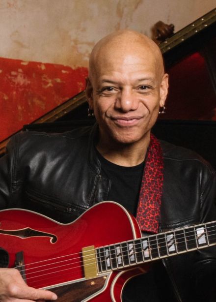 Mark Whitfield Trio
