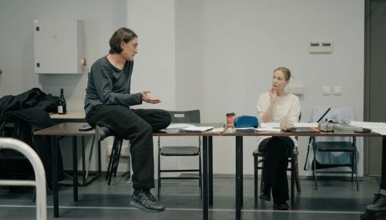 Спектакль «Двое на качелях»