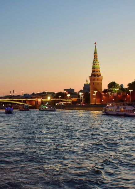 Экскурсия по вечерней Москве