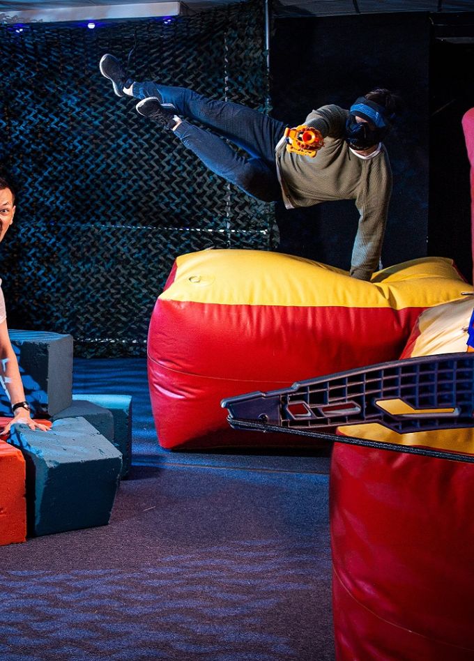 Нерф-батл: Стрельба бластерами