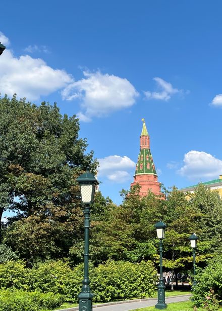 Взламывая шифр города. О чём молчат кремлёвские стены