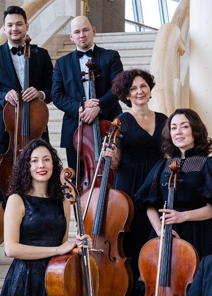 Rockin’ Cellos. Хиты зарубежного рока для 10 виолончелей