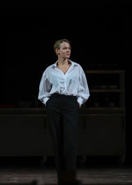 Спектакль «Новая оптимистическая»