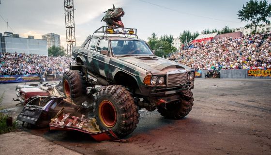Шоу каскадёров «Русский Форсаж. Битва за Москву»