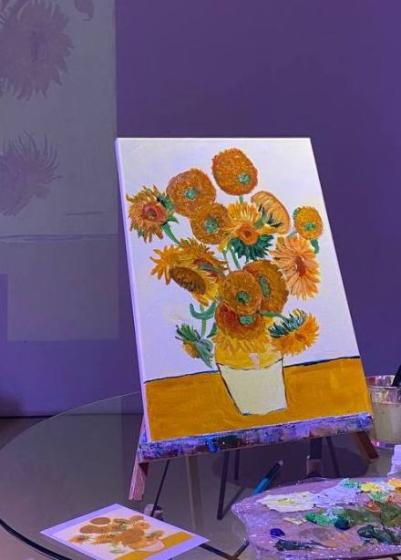 Мастер-класс «Подсолнухи» и выставка «Ван Гог. Ожившие полотна»