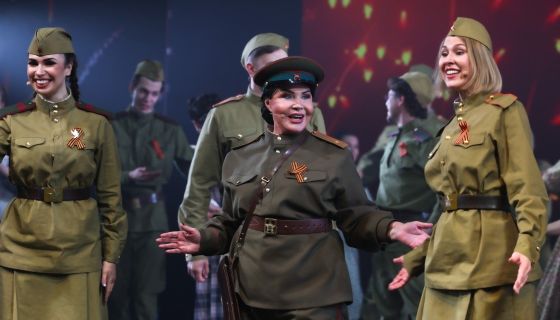 Спектакль «Ради жизни на земле! Василий Тёркин»