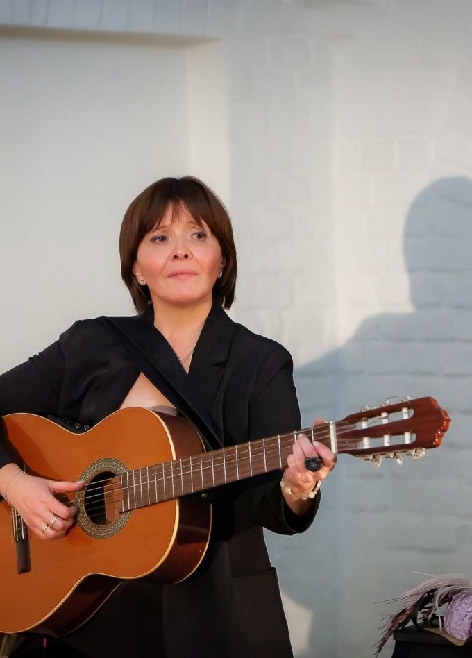 Елена Соколова