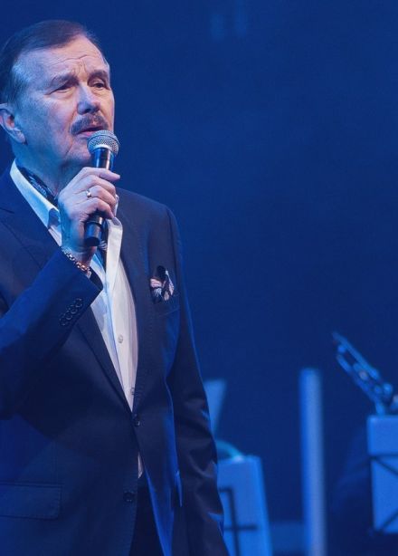 Геннадий Гладков — обыкновенный волшебник