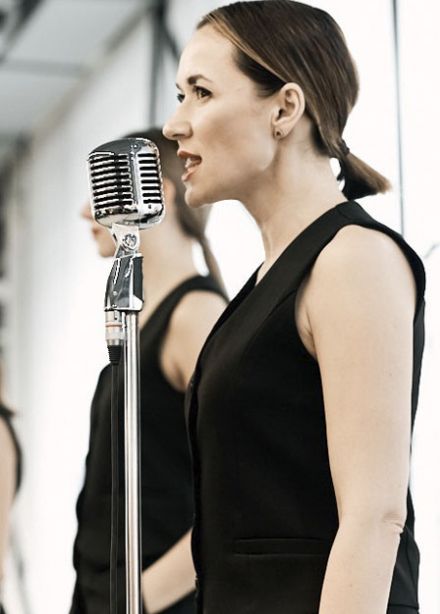 Ананасы в шампанском