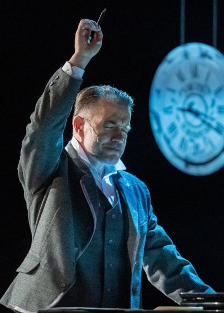 Спектакль «Чайковский и Надежда»