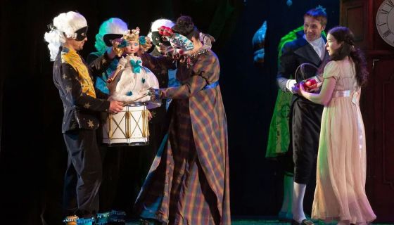 Кукольный спектакль «Волшебный орех. История Щелкунчика»