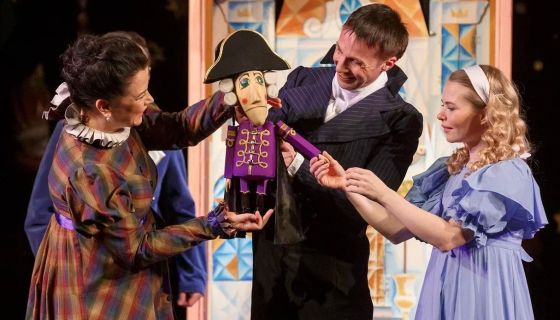 Кукольный спектакль «Волшебный орех. История Щелкунчика»