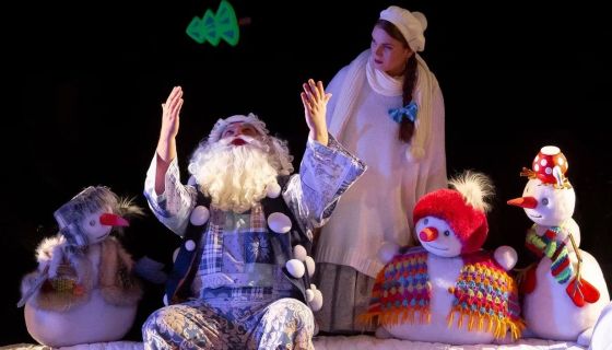 Кукольный спектакль «Школа снеговиков»