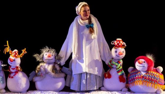 Кукольный спектакль «Школа снеговиков»