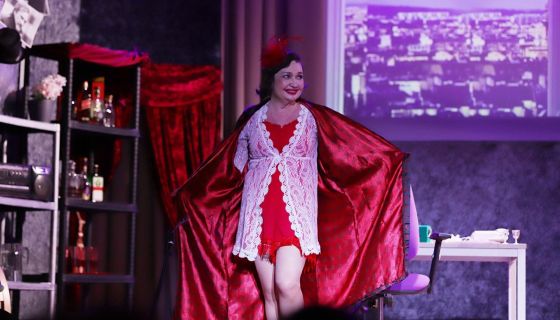 Спектакль «Женщина опасного возраста»