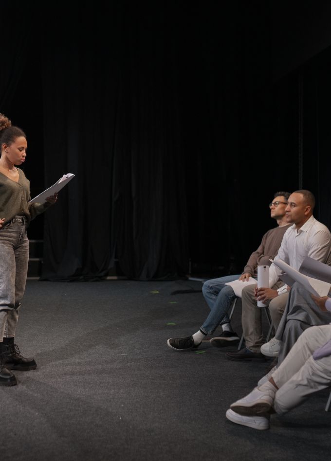 Шла Саша по шоссе