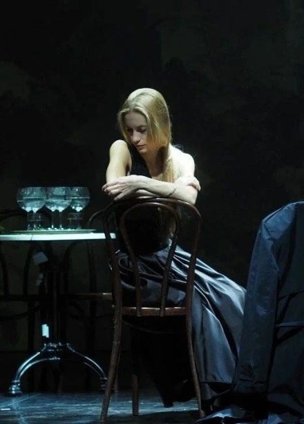 Моноспектакль «Приношение Марине Цветаевой»