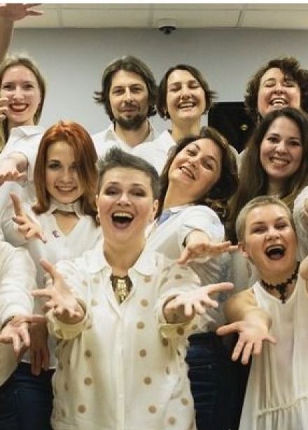 Ольга Олейникова и хор «Sunny Side Singers»