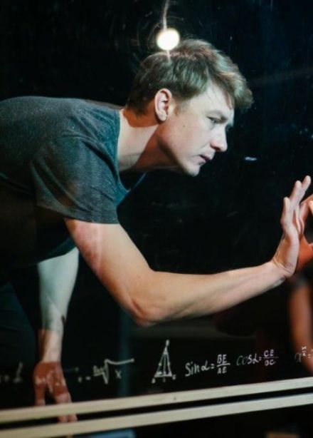 Спектакль «Загадочное ночное убийство собаки»