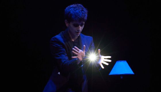 Шоу «Лига волшебников»