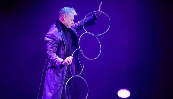 Шоу «Новый год — время чудес»