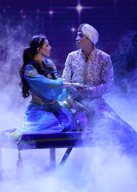 Шоу «Волшебная лампа Аладдина»