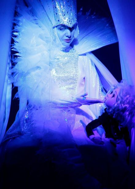 Кукольный спектакль «Снежная королева»