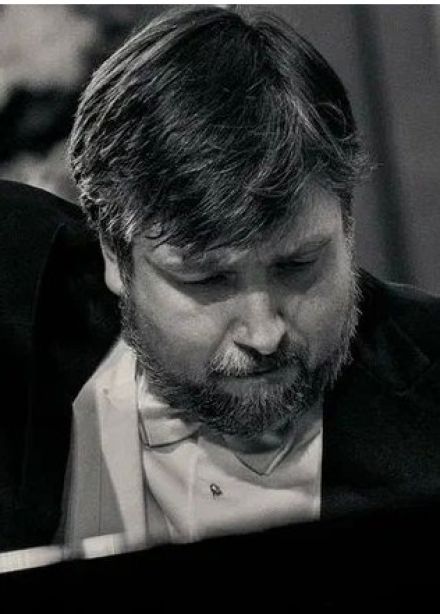 Дмитрий Онищенко