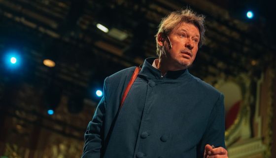 Спектакль «Толстого нет»