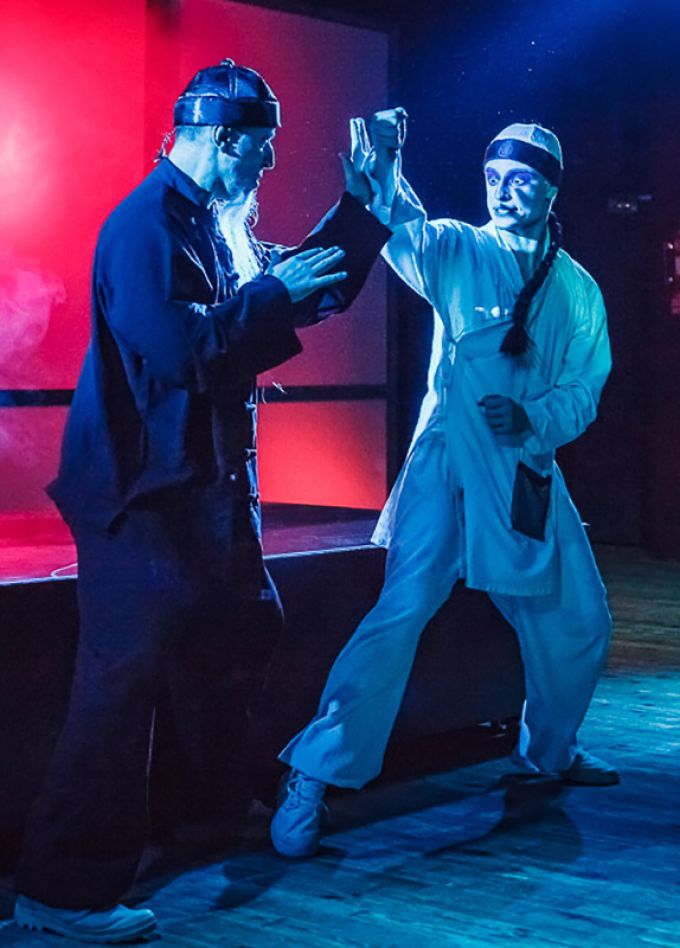 Зойкина квартира