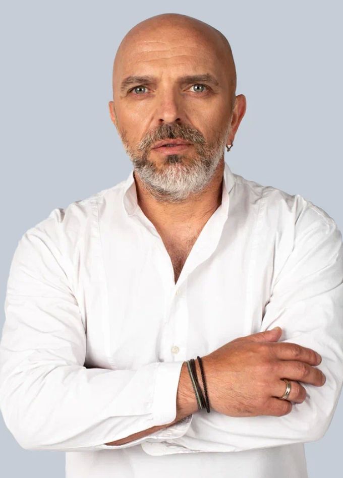 Александр Шоуа и Непара