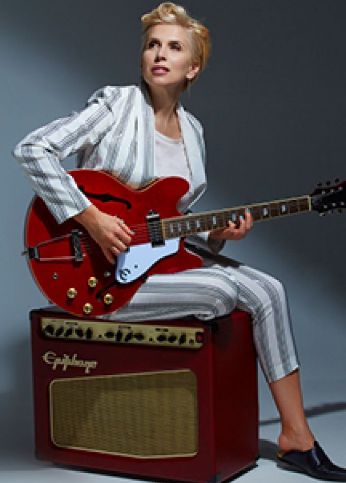 Алёна Свиридова