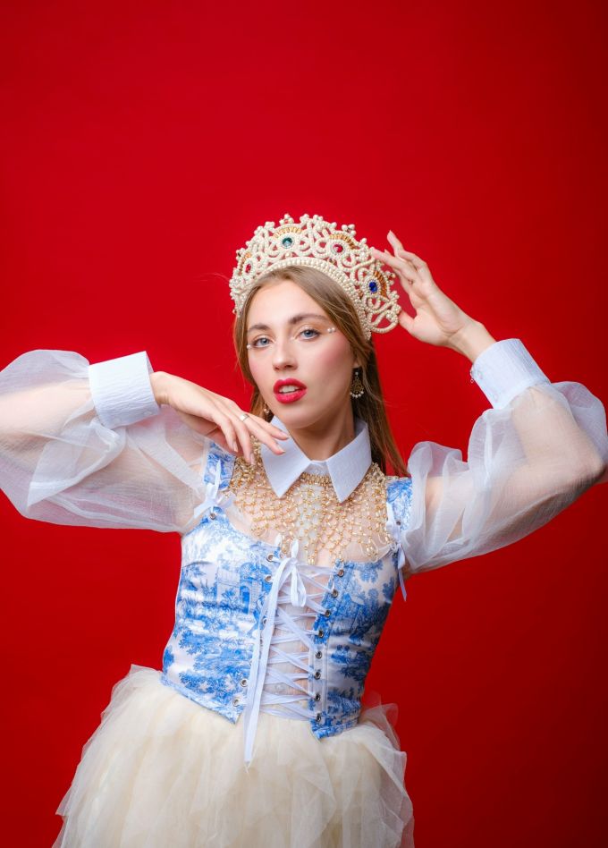 Люба Павлушина