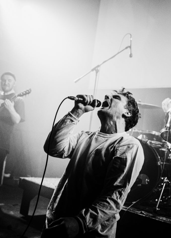 -1, Позоры, Ходьба, Мало