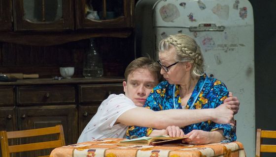 Спектакль «Похороните меня за плинтусом»