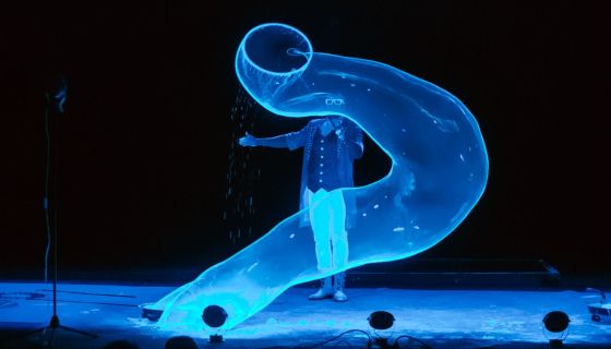 Шоу мыльных пузырей «Clinc»