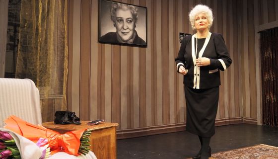 Спектакль «Насмешница Фаина»