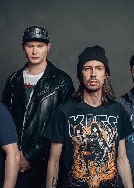 Не менее пяти оборотов