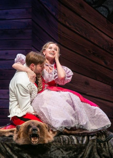 Спектакль «Не в свои сани не садись», Зеленоград