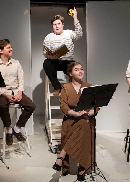 Читаем вместе