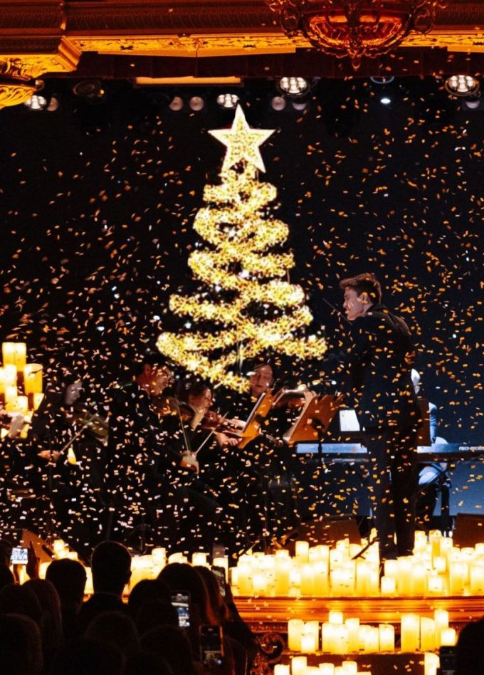 Lumisfera и 5000 свечей. Электроёлка