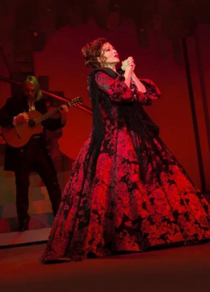 Мюзикл «Собака на сене»