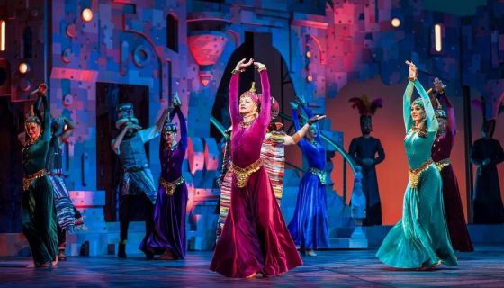 Мюзикл «Собака на сене»