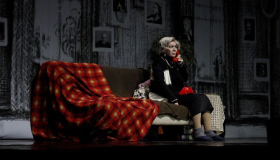 Спектакль «Раневская. Сквозь смех и слёзы!»