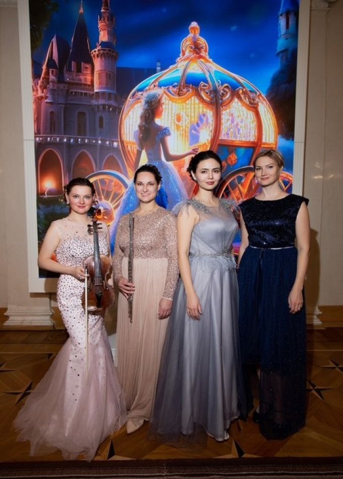 Золушка. Новогодние сказки для всей семьи с органом