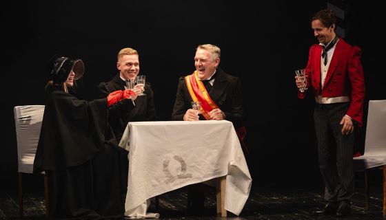 Спектакль «Мёртвые души»