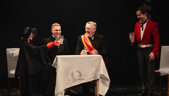 Спектакль «Мёртвые души»