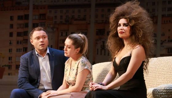 Спектакль «Отдам бывшего в хорошие руки»